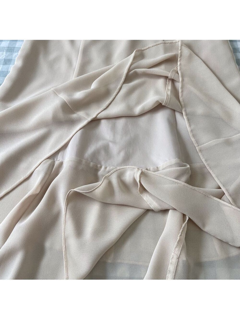 Joseph Ribkoff Nude Crepe Midi Skirt Size 8 Romantic Feminine Oldies Chic - Picture 6 of 12